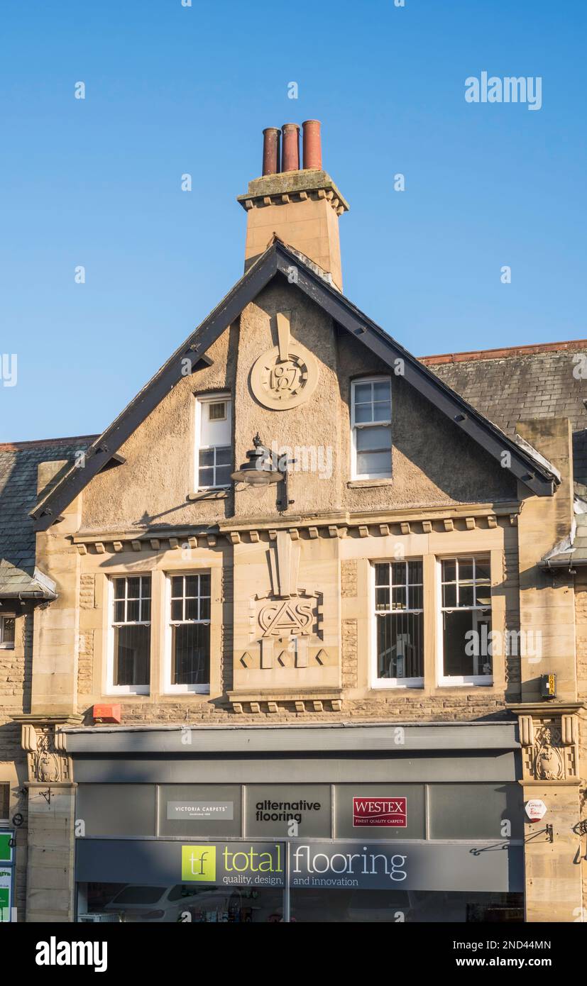 1907 Arts and crafts style building in Alnwick, Northumberland, England, UK Stock Photo