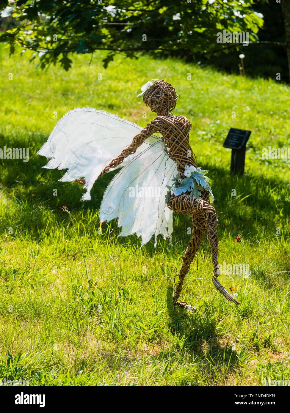 Wicker garden sculptures in the FairyTrails exhibit at The Garden