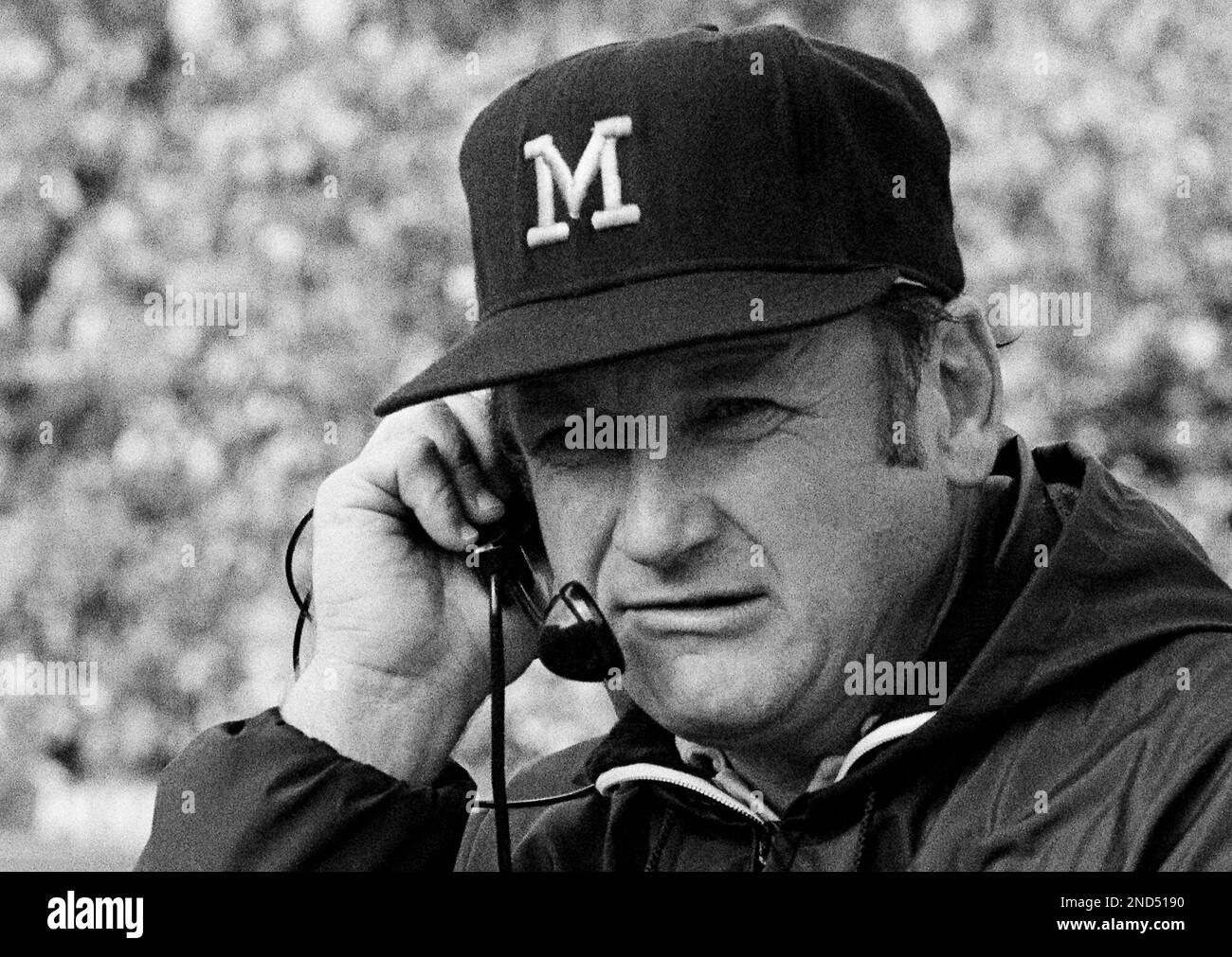 FILE In This Oct 9 1977 File Photo University Of Michigan Coach Bo file-in-this-oct-9-1977-file-photo-university-of-michigan-coach-bo