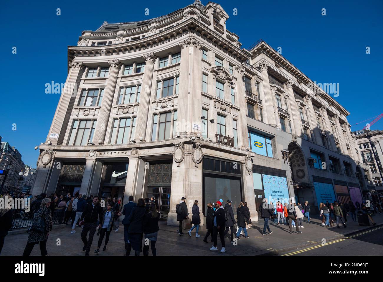 Niketown store oxford street hi-res stock photography and images - Alamy