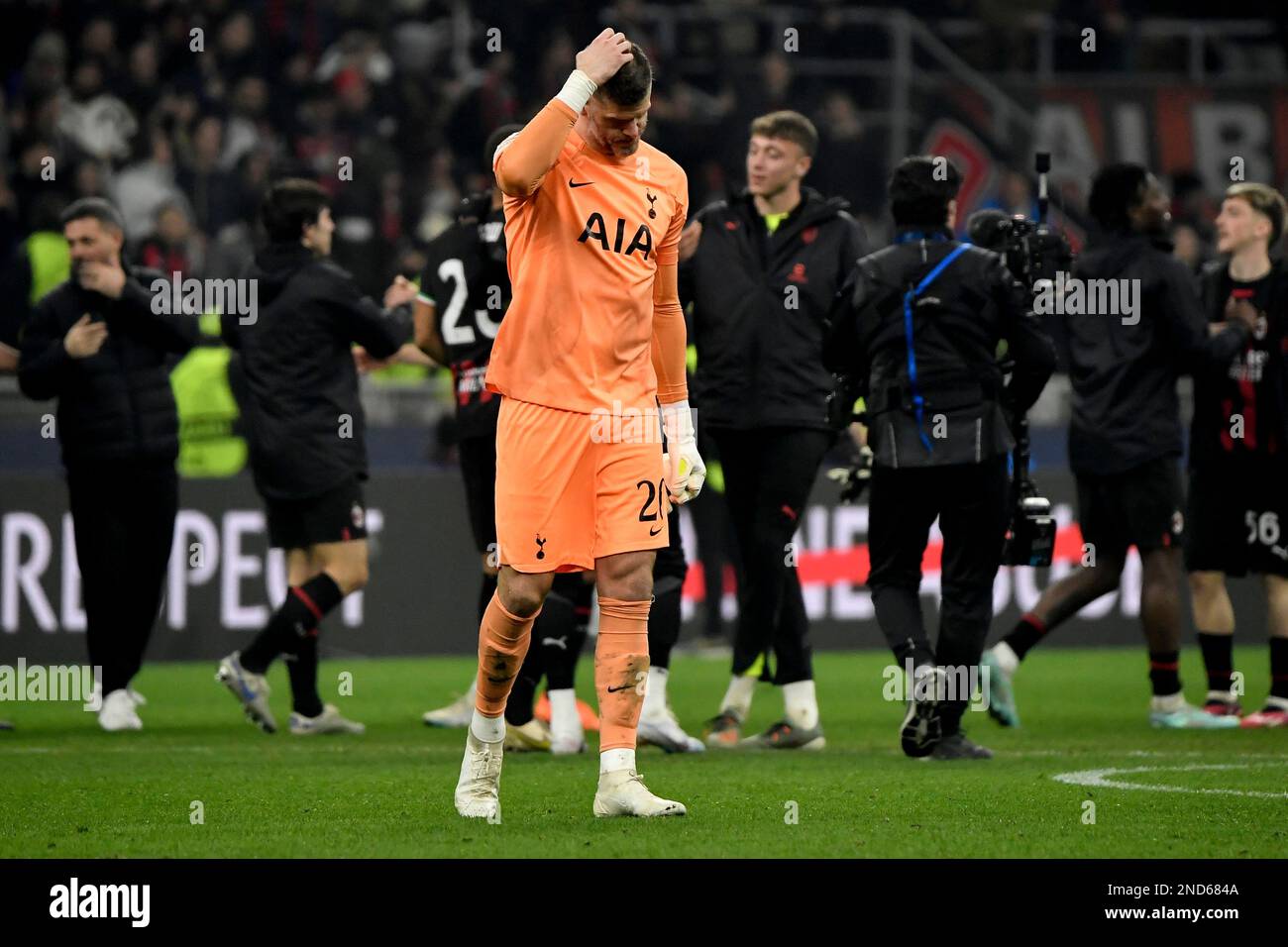 Fraser Forster of Tottenham Hotspur looks dejected at the end of the Uefa Champions League football match between AC Milan and Tottenham Hotspur at Sa Stock Photo