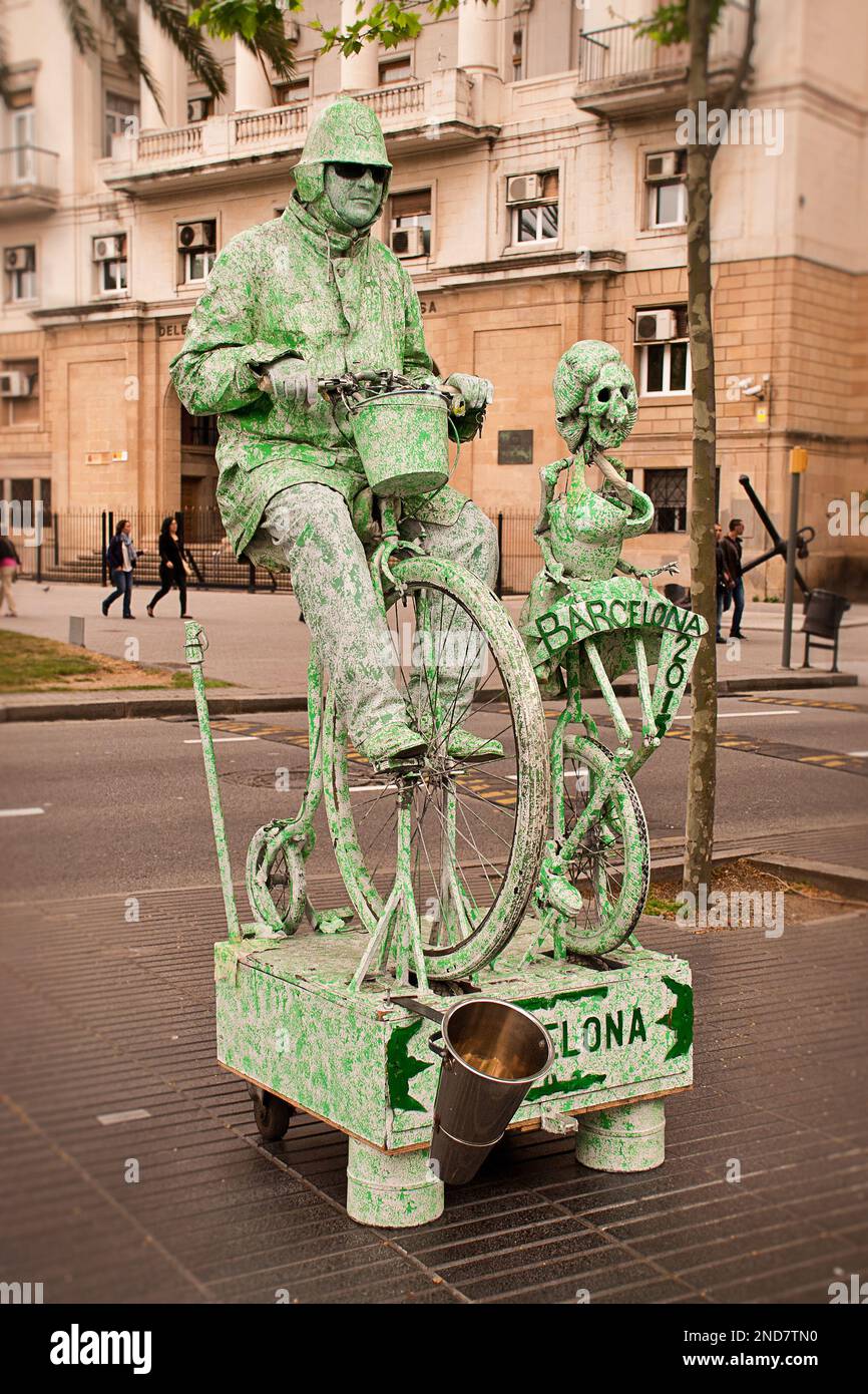 Carrer La Rambla, 91, 08002, Barcelona (Barcelona) 'Living statues in La Rambla' Barcelona,Spain Stock Photo