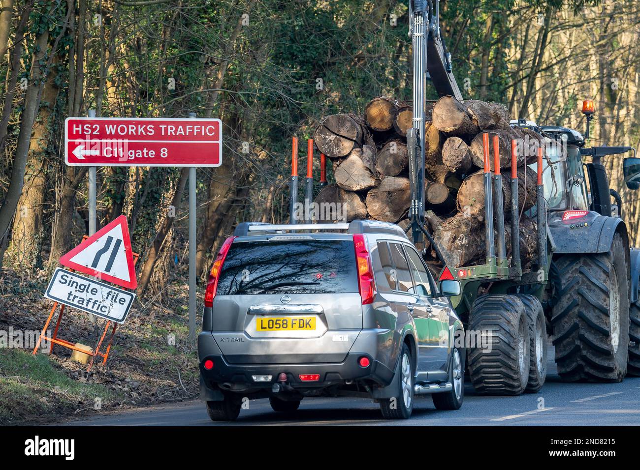 West Hyde, Hertfordshire, UK. 15th February, 2023. A tractor pulls a