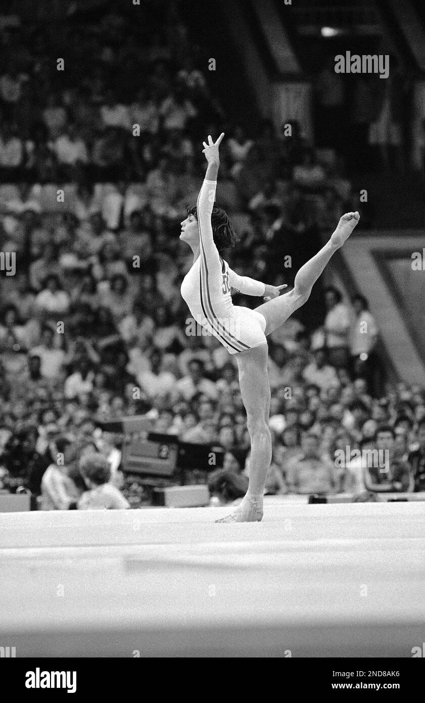Romania’s Nadia Comaneci does a stunning arabesque during floor ...