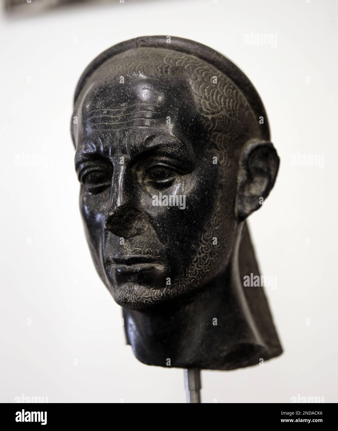 Black man statue hi-res stock photography and images - Alamy