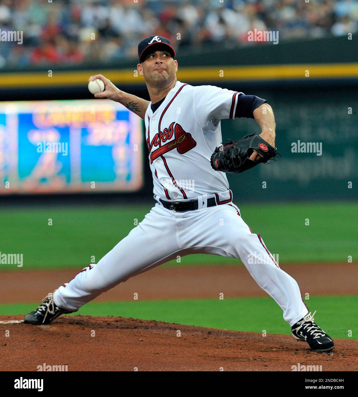 Tim Hudson pitches four shutout innings for Atlanta Braves in spring  training game 