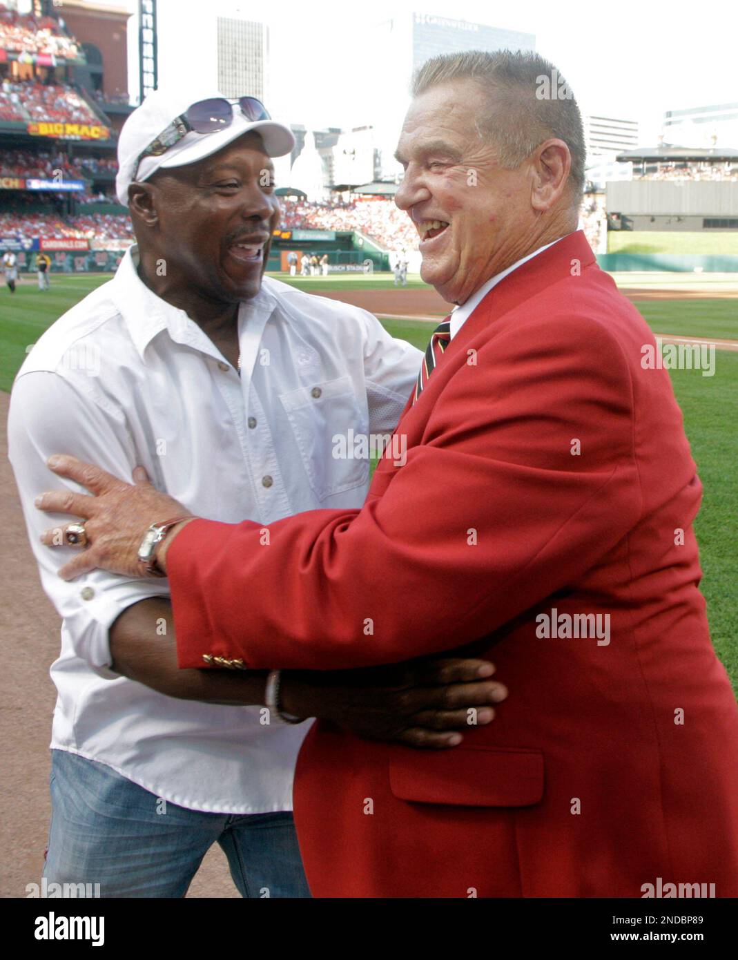 Hall of Fame manager Whitey Herzog recovering from stroke, Baseball