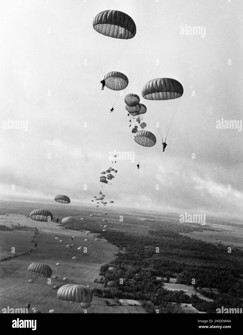 Paratroopers of the 6th Vietnamese airborne battalion drift earthward