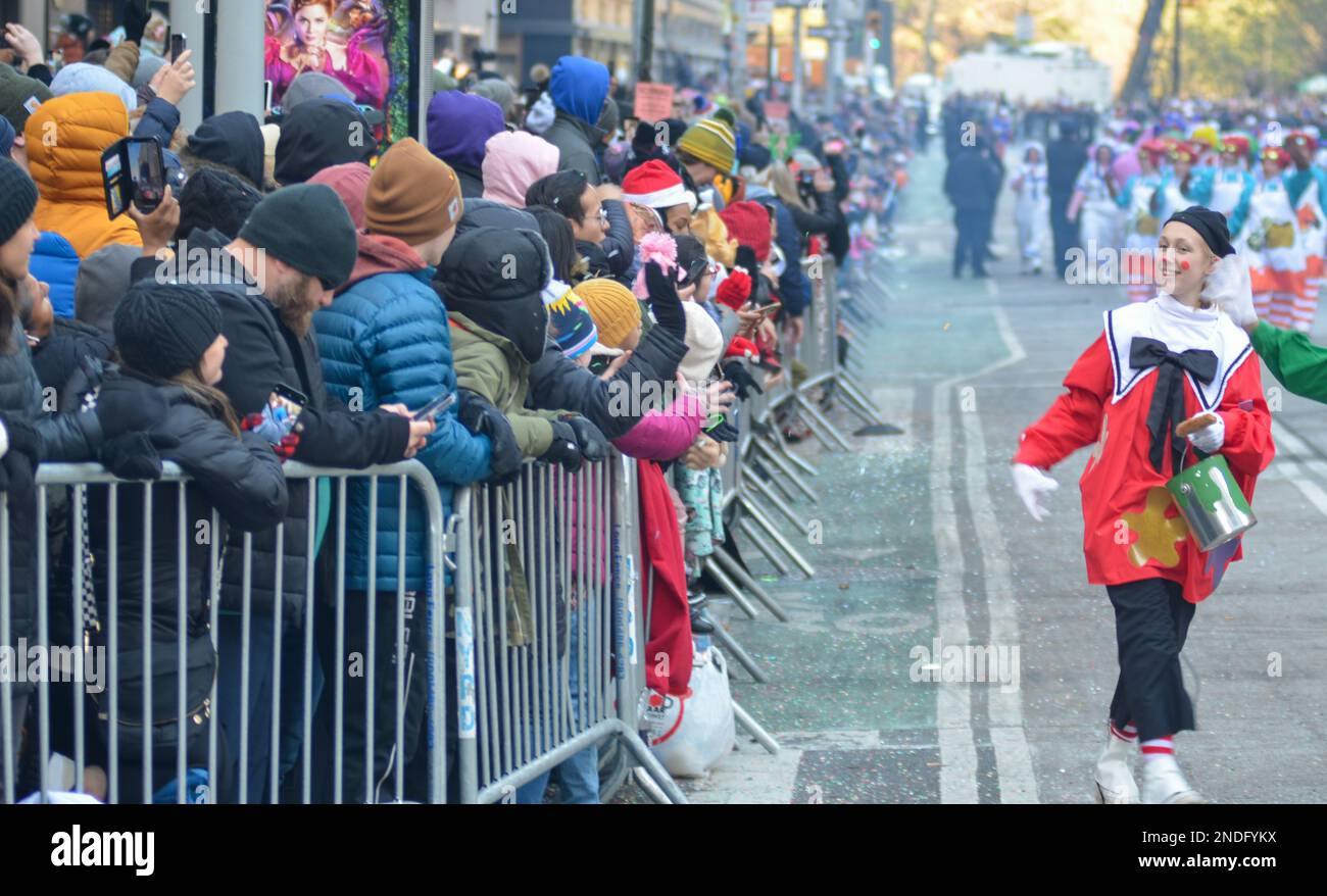 The annual fun Macy's Thanksgiving day parade along Fifth Avenue in New ...