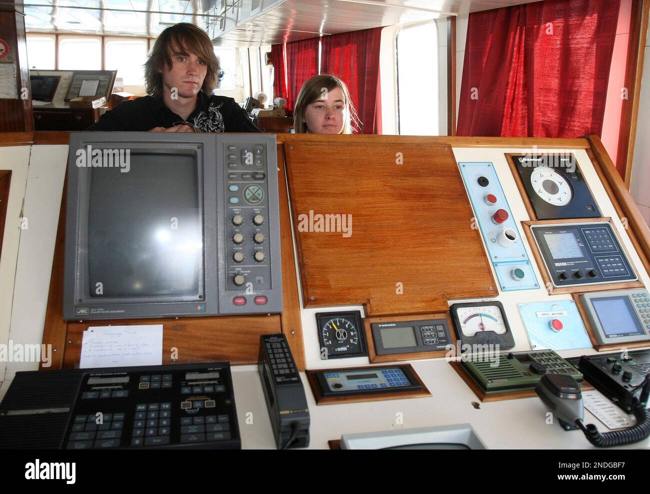 Abby Sunderland, 16, right, is seen with her brother Zac, from
