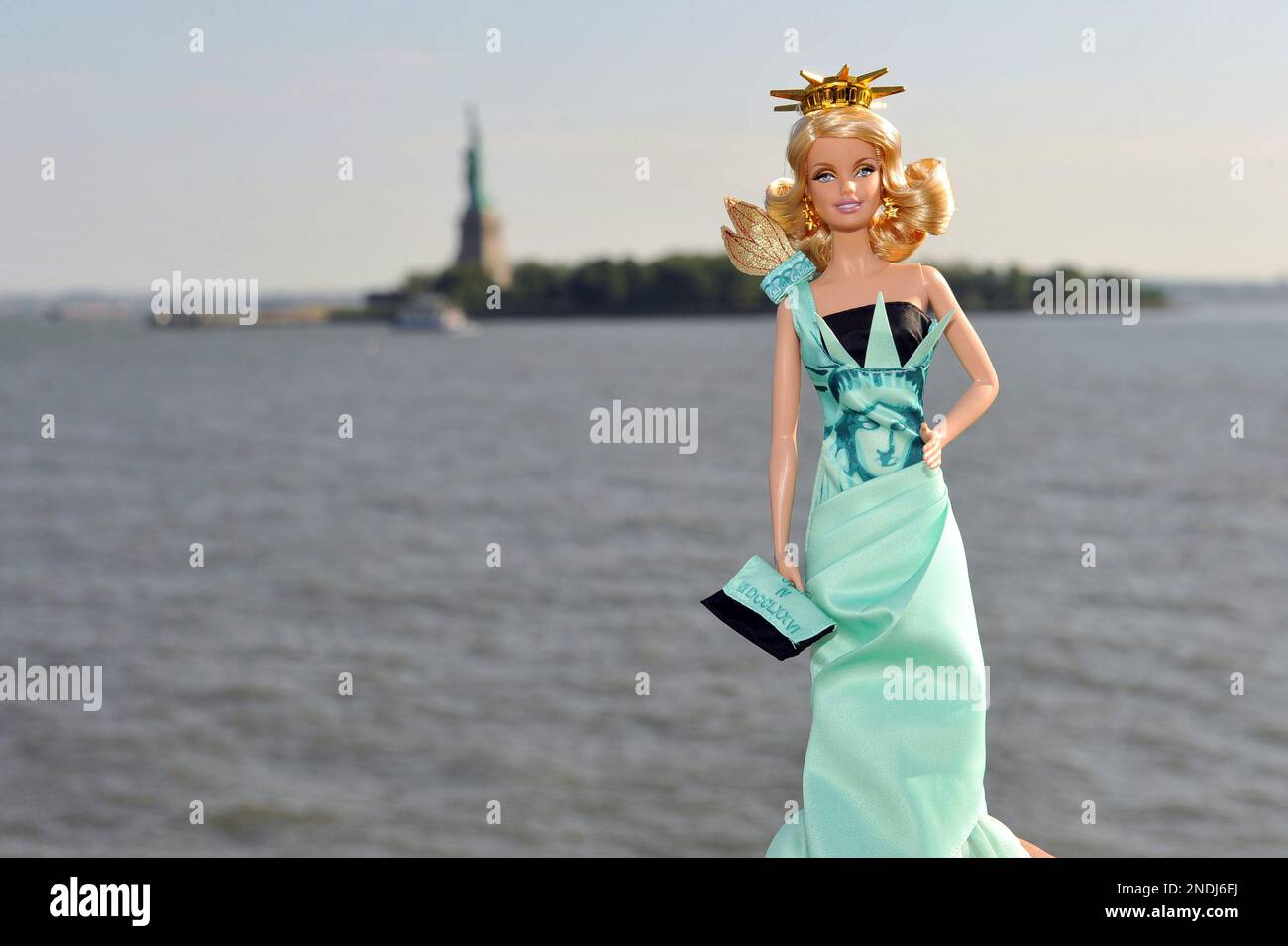 Barbie Collector Dolls of the World Statue of Liberty Doll
