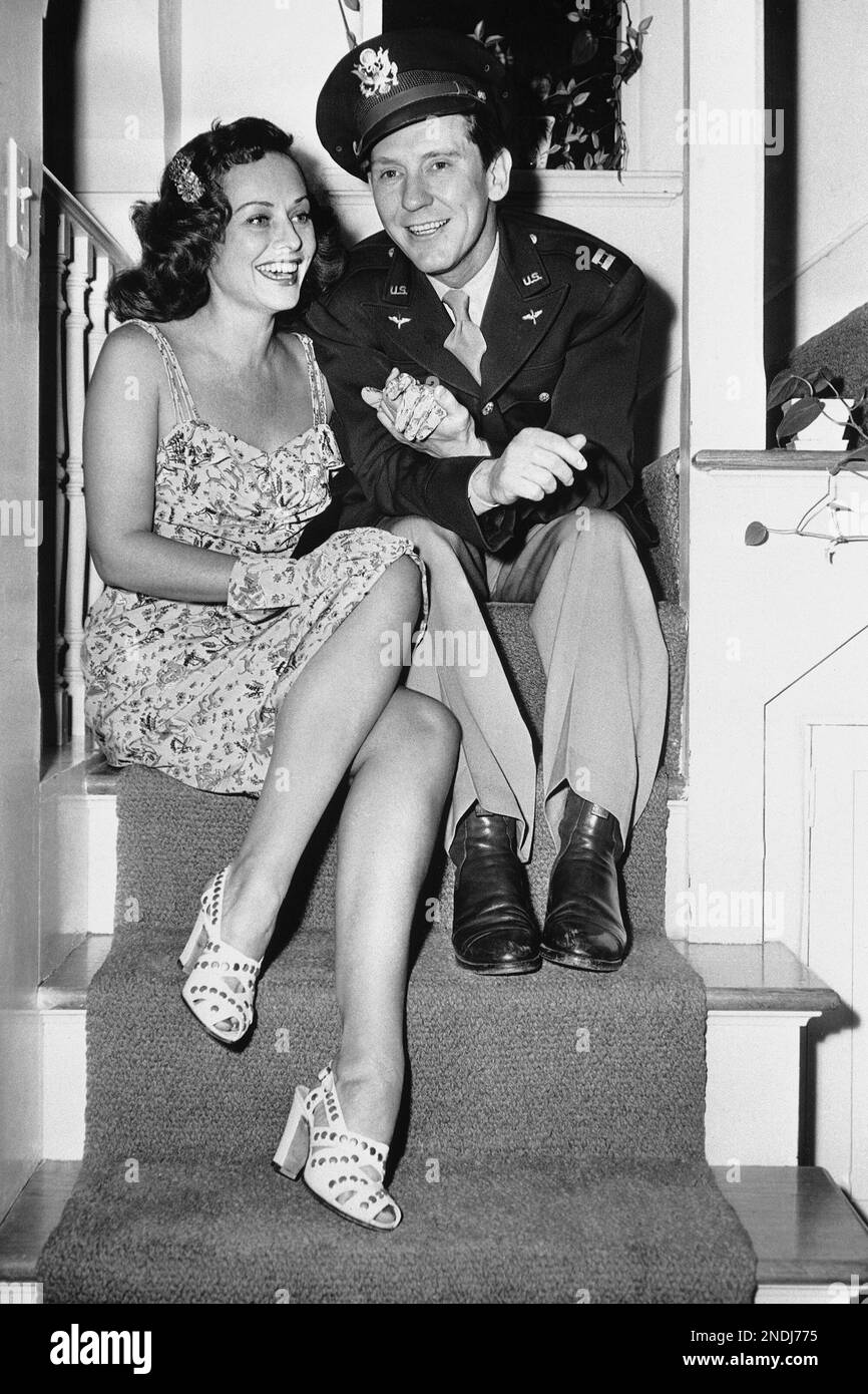 Film actress paulette goddard 33 and air forces captain burgess