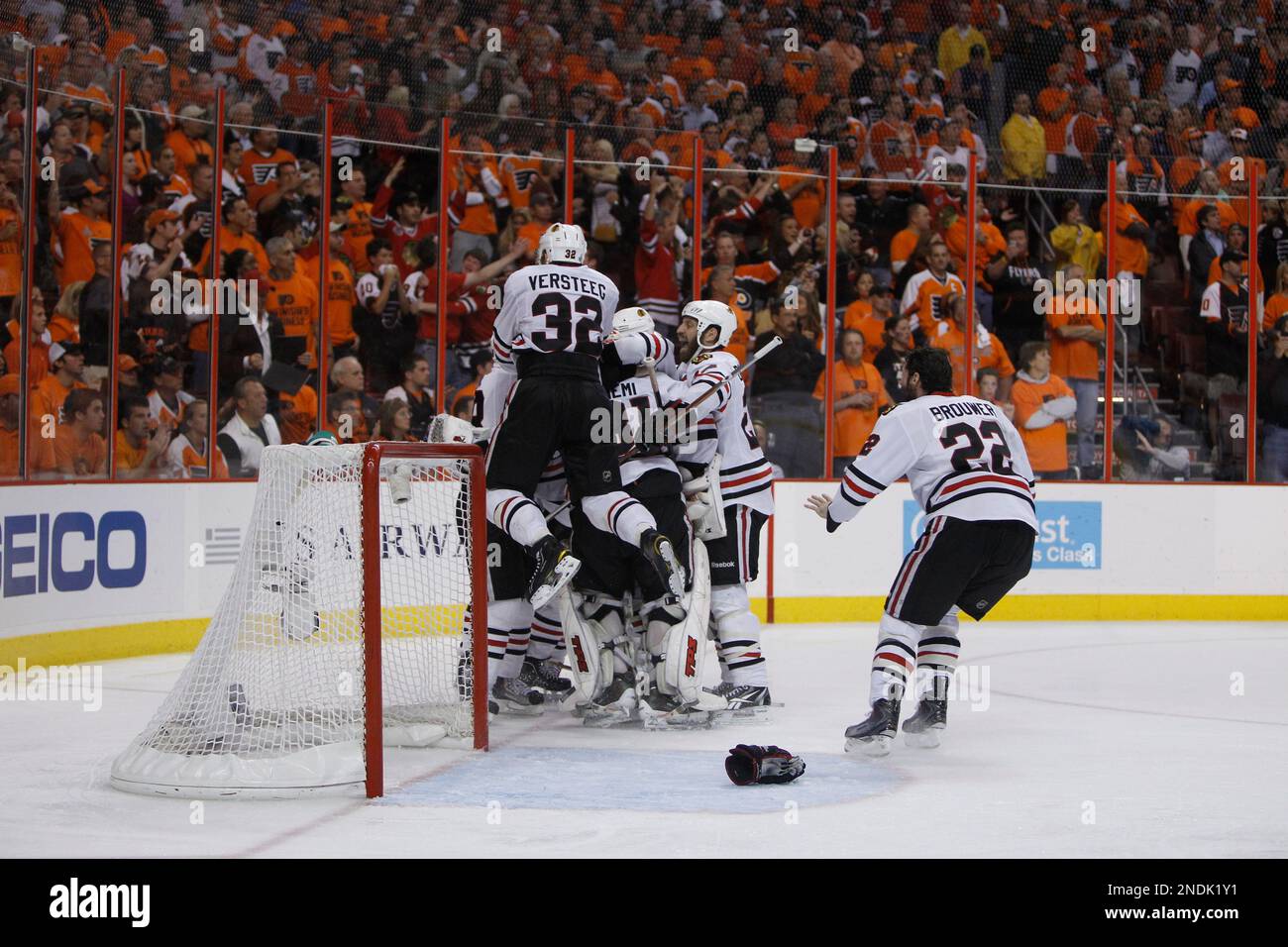 Stanley Cup finals: Flyers beat Blackhawks in OT