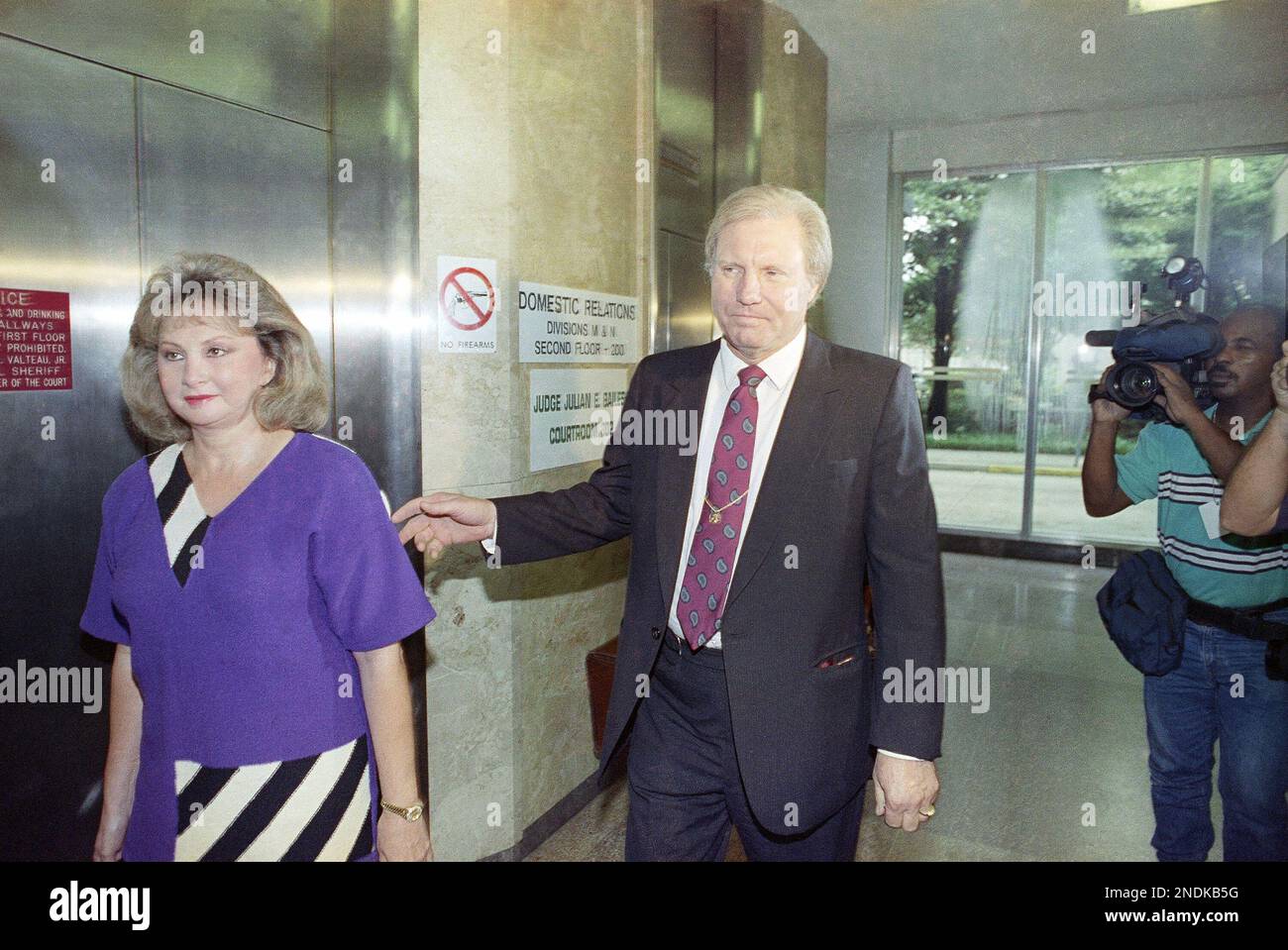 jimmy swaggart wife frances Image 9