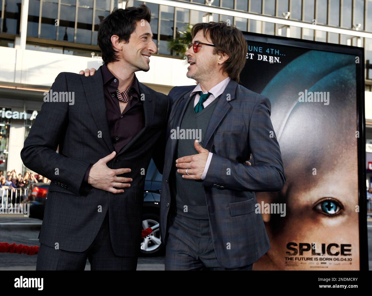 Actor Adrien Brody, a cast member in the motion picture dramatic comedy  The Darjeeling Limited, arrives for the premiere of the film at the  Academy of Motion Picture Arts & Sciences in