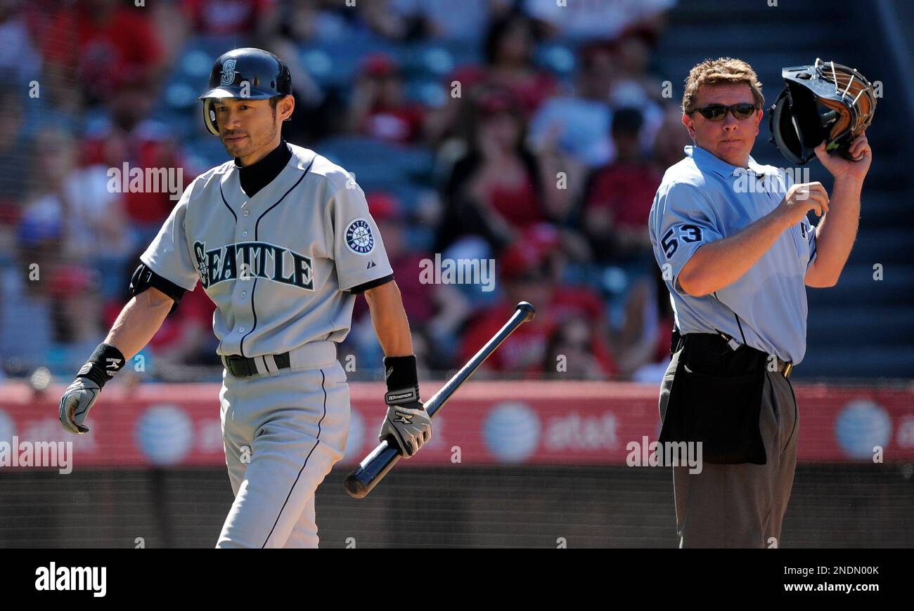 Seattle Mariners' Ichiro Suzuki of Japan has a couple of words for