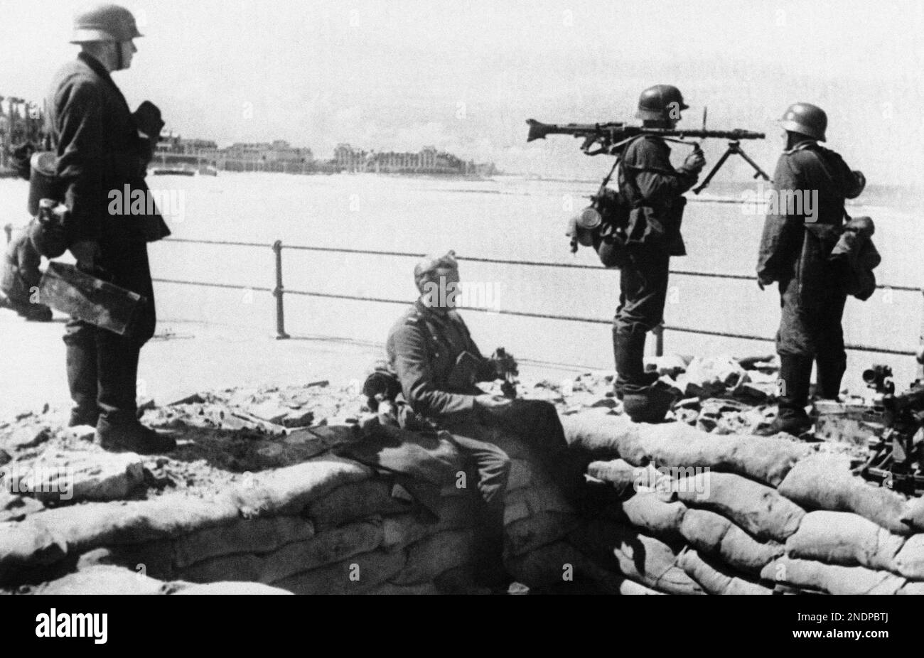 A German machinegun nest in front of the Assembly House of Ostend