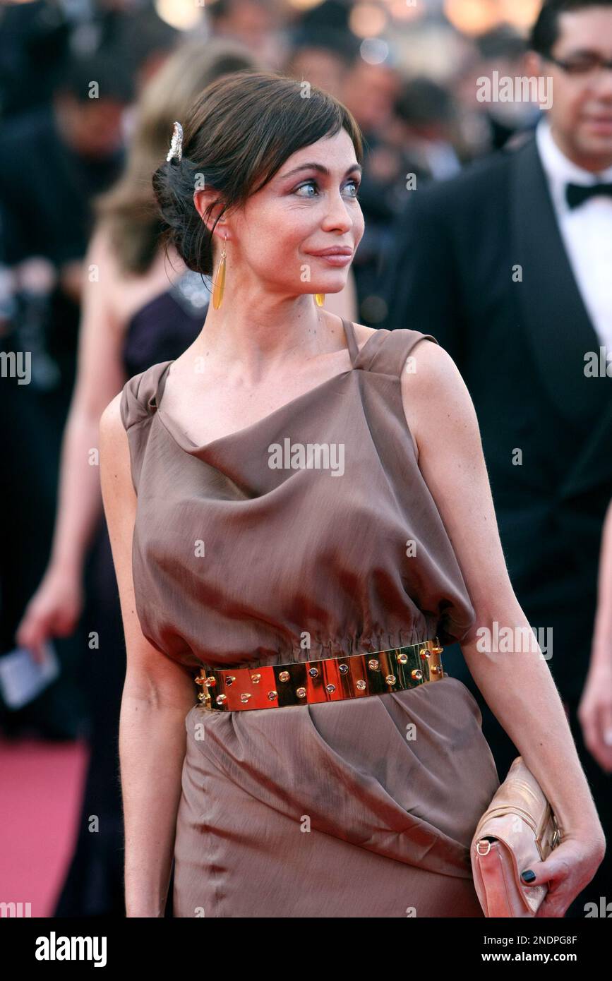 Emmanuelle BEART main image 1