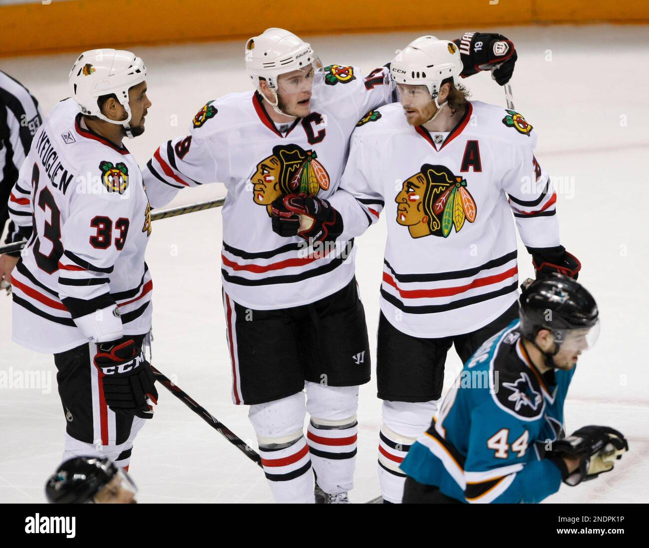 Chicago blackhawks byfuglien jersey sales