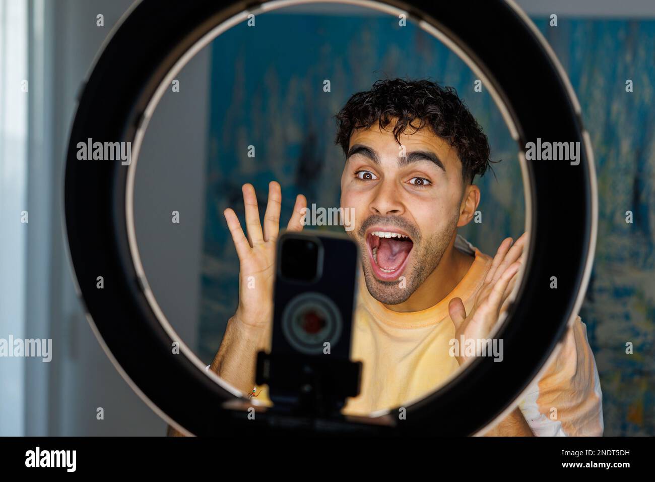 PRODUCTION 13 February 2023 Hesse R sselsheim Content Creator 