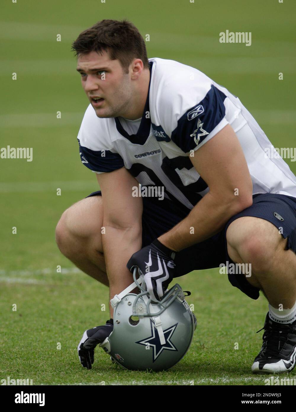 Dallas Cowboys tight end Scott Sicko (86) during a team rookie mini-camp at  Valley Ranch in Irving, Texas, Friday, April 30, 2010. (AP Photo/LM Otero  Stock Photo - Alamy