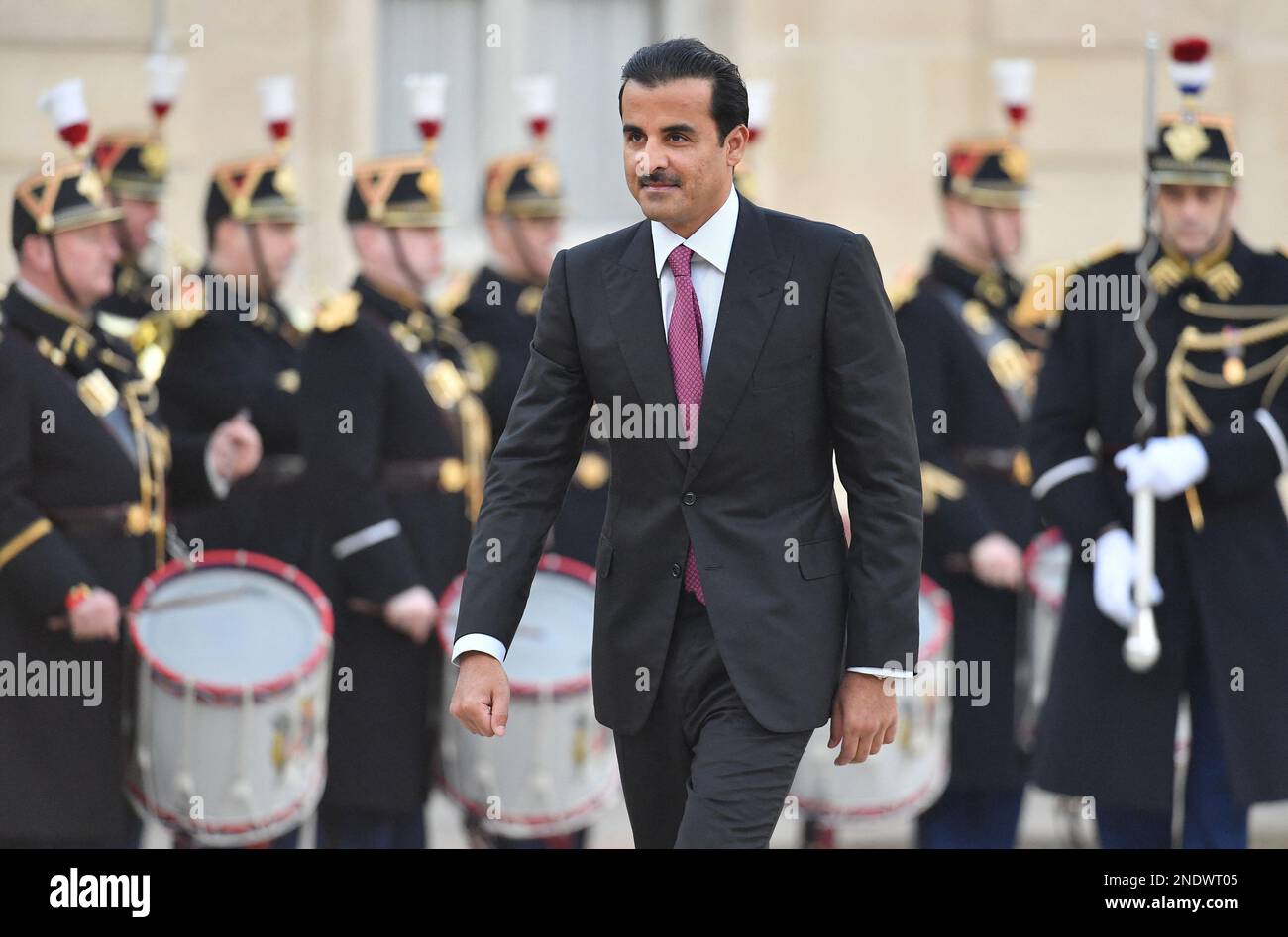 Qatar S Emir Sheikh Tamim Bin Hamad Al Thani Arrives At The   Qatars Emir Sheikh Tamim Bin Hamad Al Thani Arrives At The Presidential Elysee Palace To Meet With French President In Paris France On February 15 2023 Photo By Christian Liewigabacapresscom 2NDWT05 