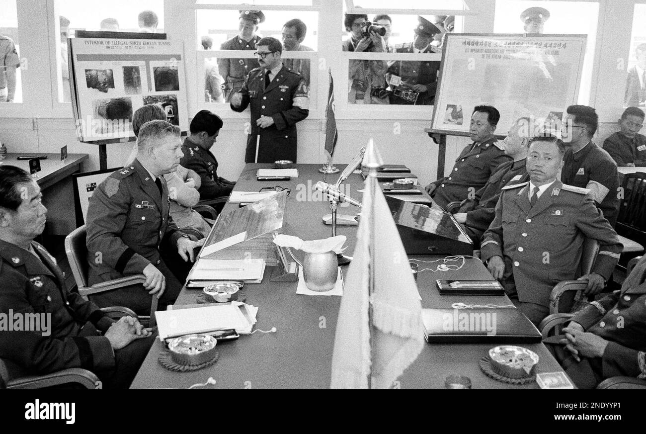 The 362nd meeting of the military armistic commission held at Panmunjom ...