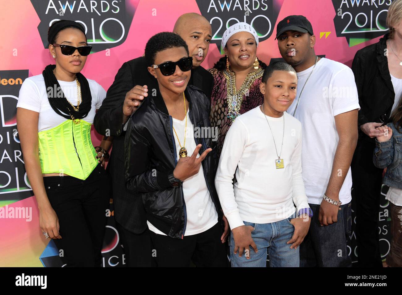 The cast of Run's House arrives at Nickelodeon's 23rd Annual Kids(08)