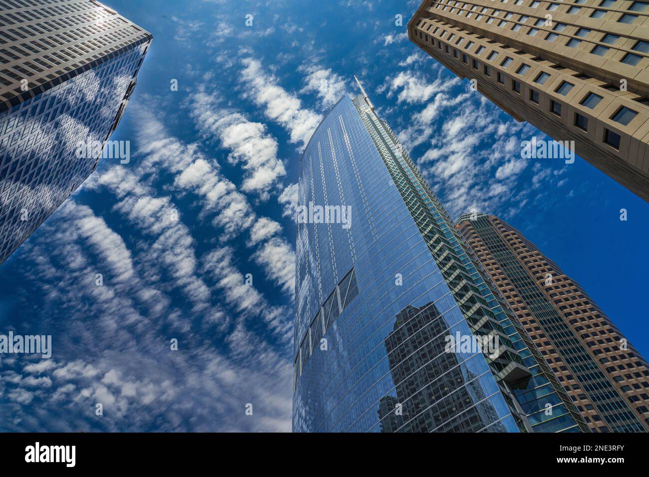 skyscrapers in chicago Stock Photo - Alamy