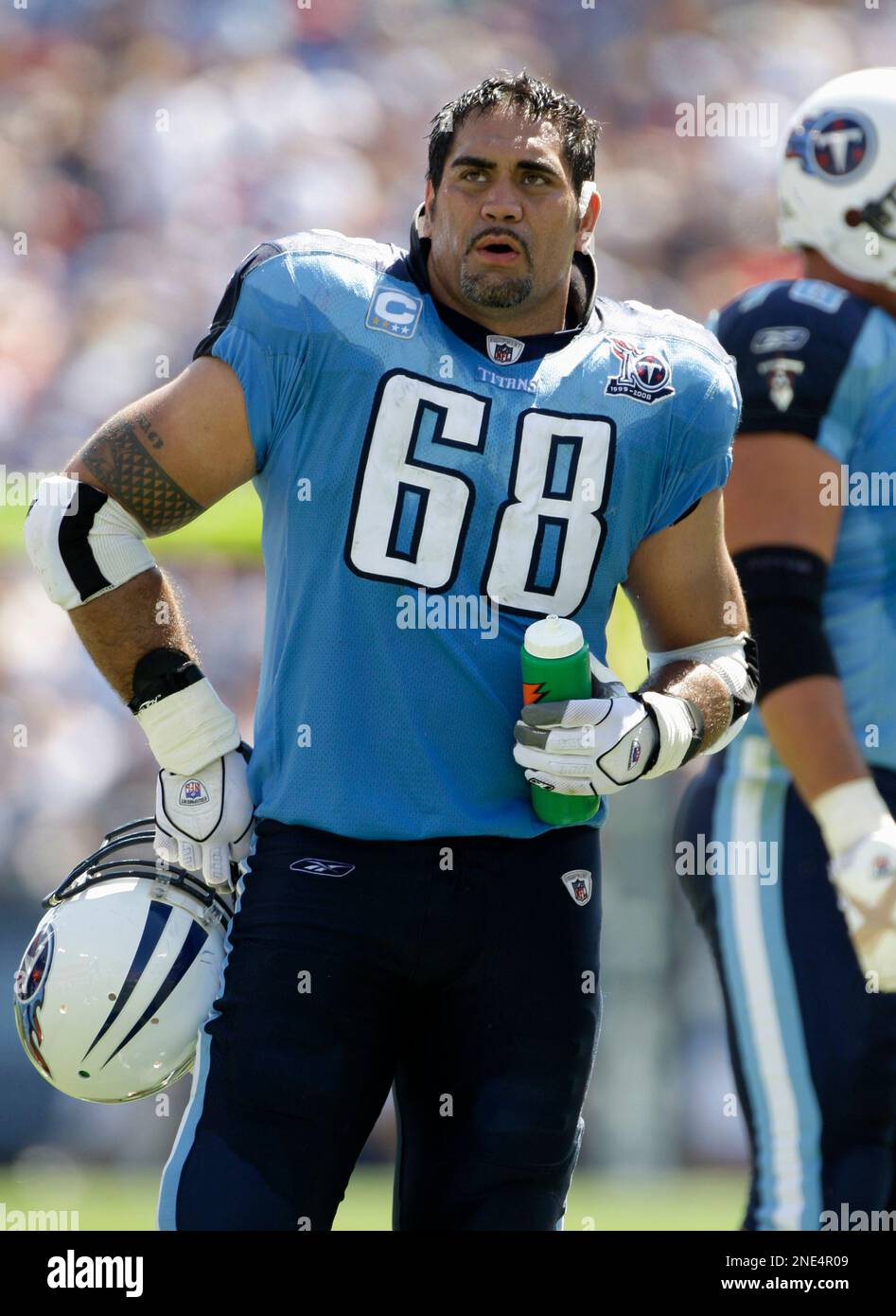 FILE - In this Sept. 28, 2008, file photo, Tennessee Titans center Kevin  Mawae (68) looks on during in the first quarter of an NFL football game  against the Minnesota Vikings in