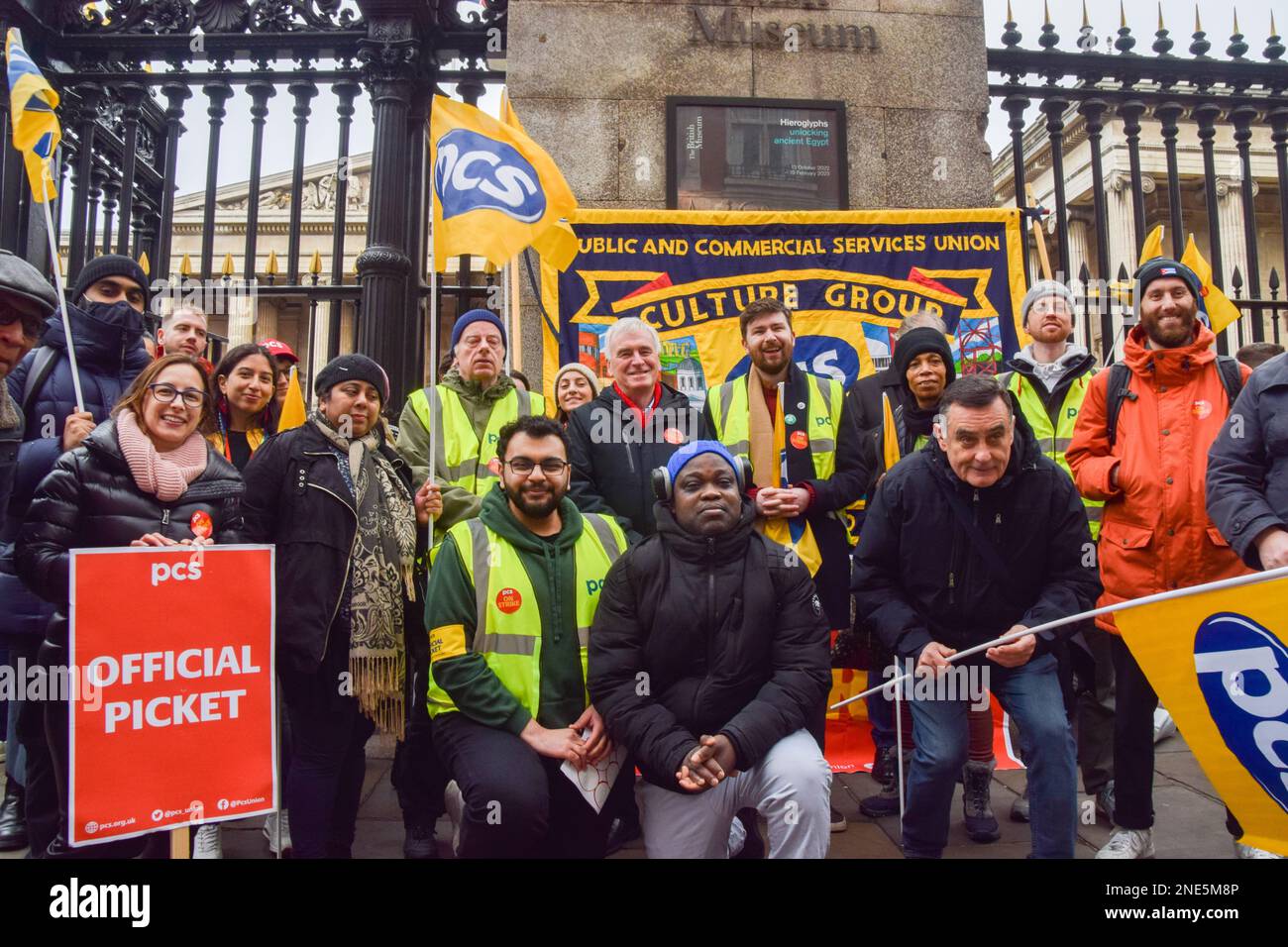 London, UK. 16th February 2023. Labour MP John McDonnell joins the PCS (Public and Commercial Services Union) picket outside The British Museum, as staff continue their strike over pay on the fourth consecutive day. Credit: Vuk Valcic/Alamy Live News Stock Photo