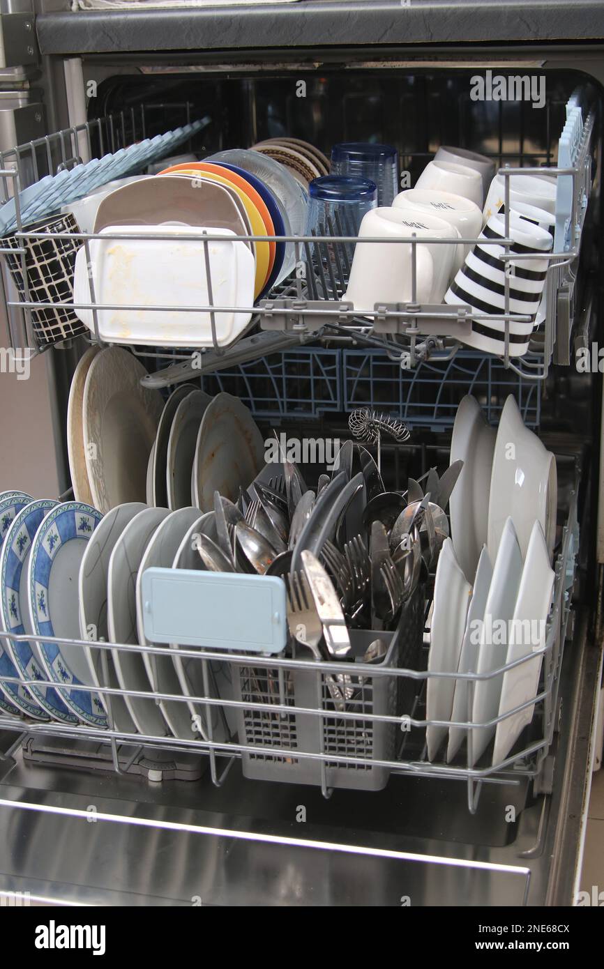 Commercial dishwasher rack hi-res stock photography and images - Alamy