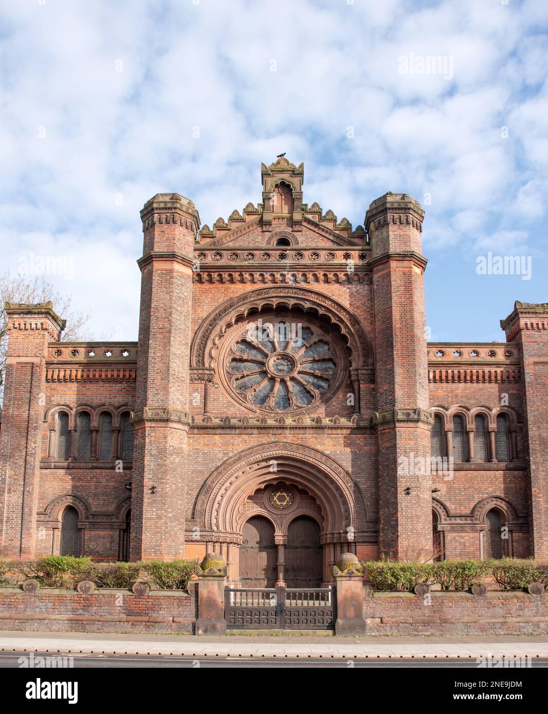 Princes Road Synagogue Liverpool Stock Photo Alamy