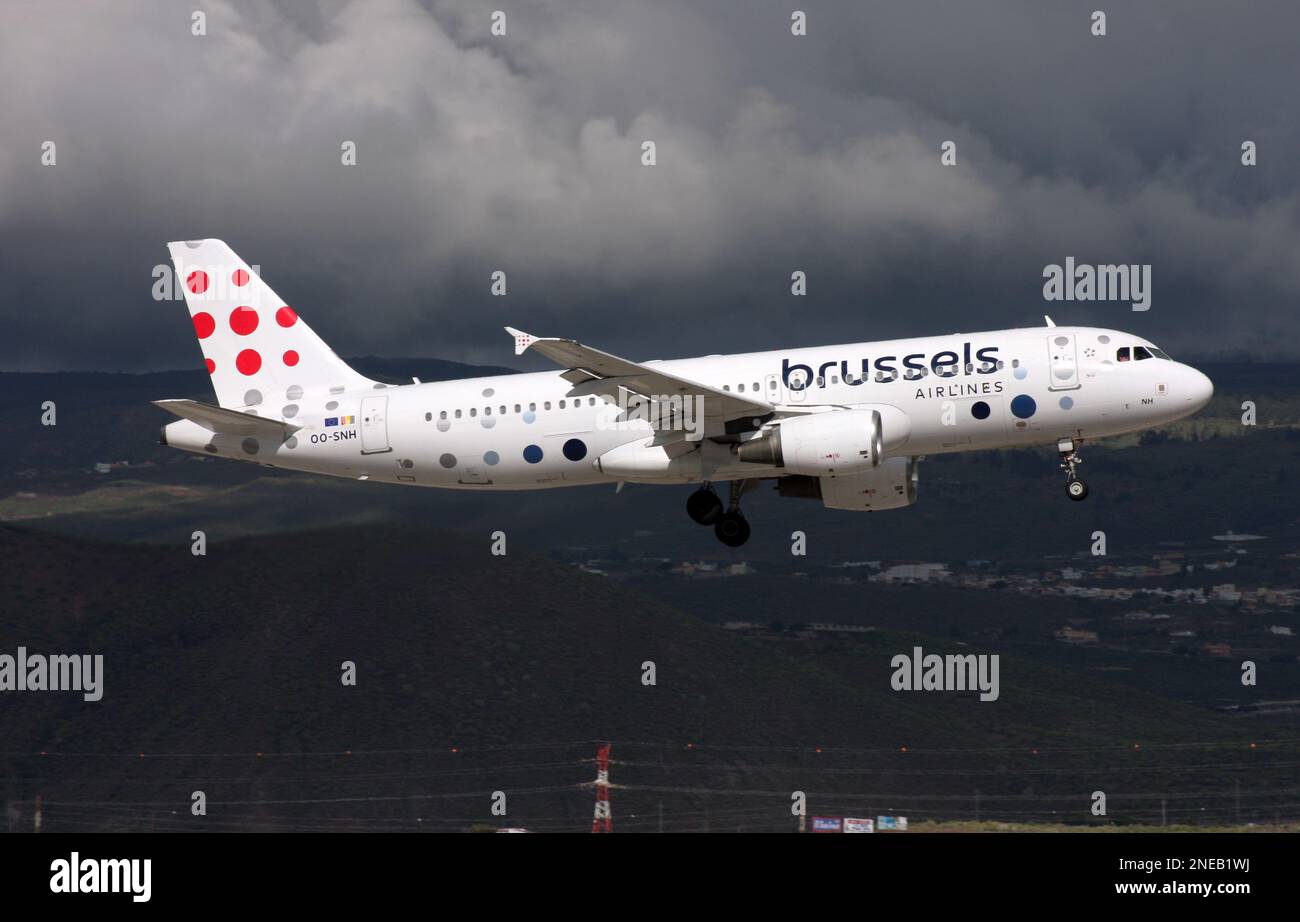 An Airbus A320 of Brussels Airlines landing at Tenerife South Airport Canary Islands Stock Photo