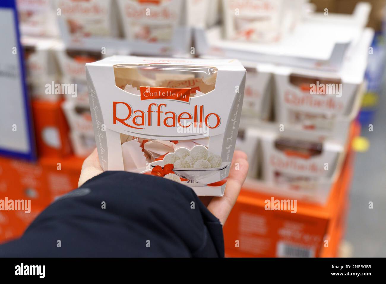 RAFFAELLO FERRERO premium white chocolate sweets with coconut Stock Photo -  Alamy