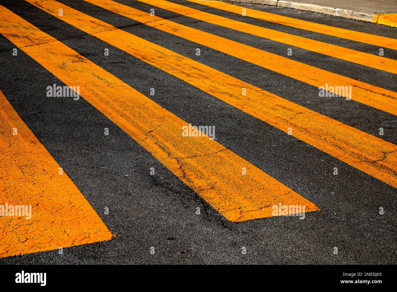 Road markings marking pedestrian hires stock photography and images