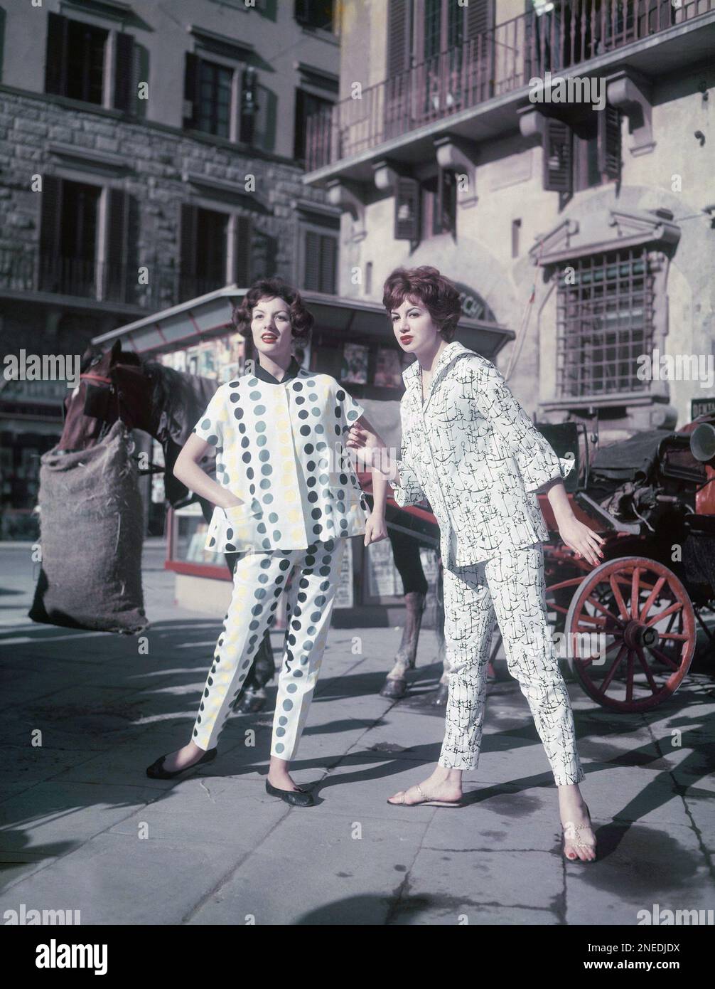 Italian beachwear from the fashion house of Santa Margherita Ligure are  shown by models Marzia Becchio, left, and Isabella Conte, 1958. (AP Photo  Stock Photo - Alamy