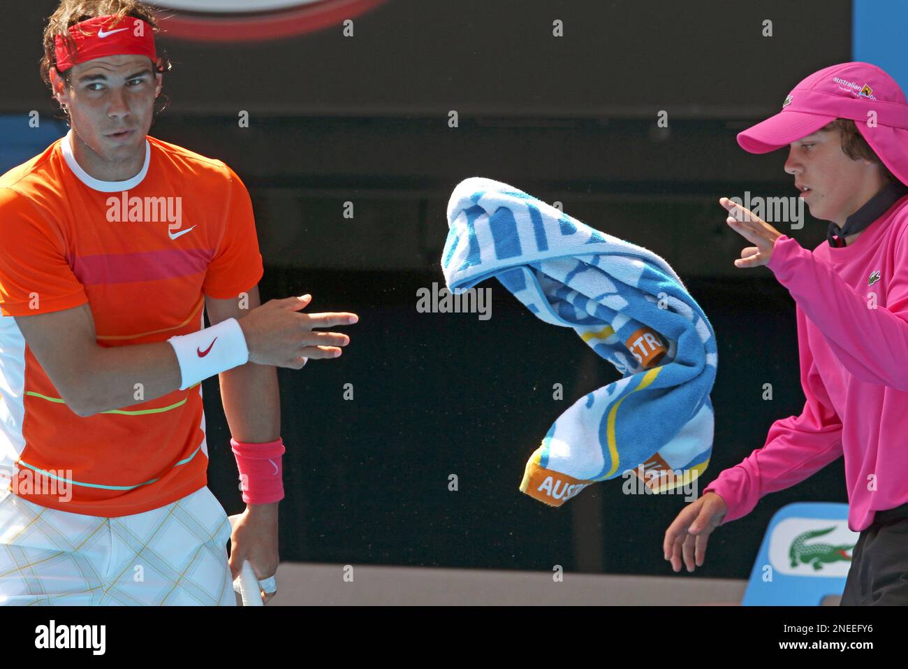 2010 AUSTRALIAN OPEN TENNIS GYM TOWEL