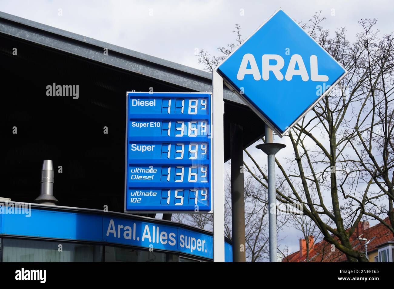 Hannover, Germany - March 1, 2020 : ARAL gas station. Sign displays prices for different types of petrol, diesel and super Stock Photo