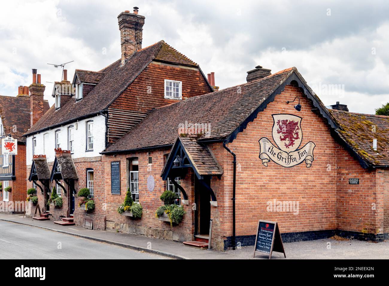 FLETCHING, EAST SUSSEX/UK - JULY 17 : View of the Griffin Public House in Fletching East Sussex on July 17, 2020 Stock Photo