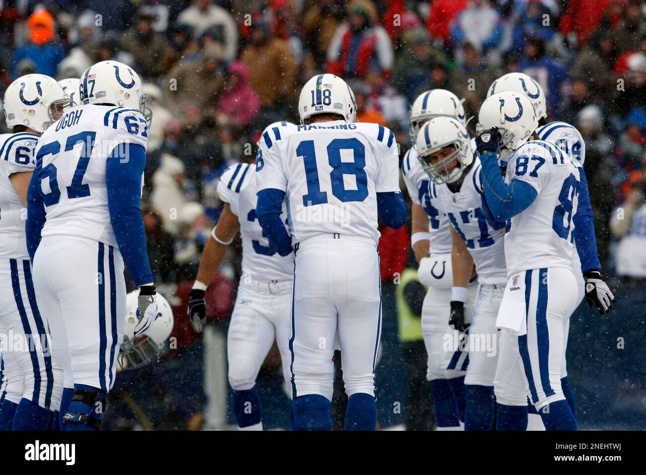 Indianapolis Colts' Peyton Manning puts on his helmet during the first half  of the NFL football game in Orchard Park, N.Y., Sunday, Jan. 3, 2010. (AP  Photo/ David Duprey Stock Photo - Alamy