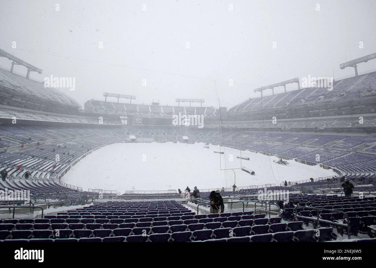 Lightning strikes at M&T Bank Stadium, and it's the Ravens who are shocked  - CBS Baltimore