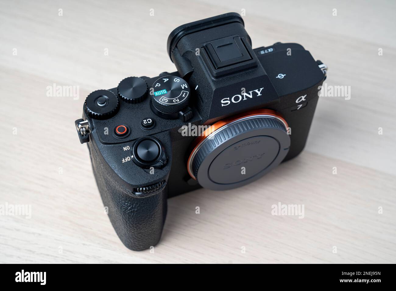 Continuous still machine hi-res stock photography and images - Alamy