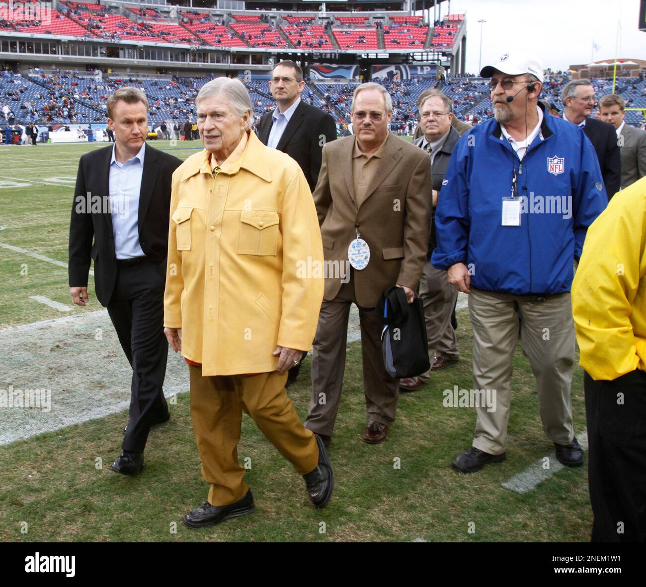 Titans owner Bud Adams dies at 90