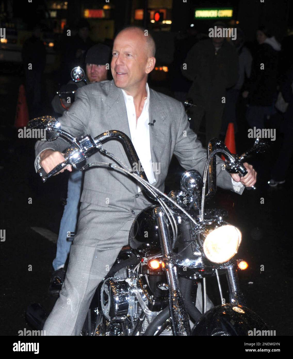 Manhattan, United States Of America. 17th Jan, 2008. NEW YORK - JANUARY 17, 2008: Actors Bruce Willis, Sylvester Stallone, the Teutul's ( America Chopper) and host David Letterman all show up on Chopper Motorcycles for the taping of 'Late Show With David Letterman' at the Ed Sullivan Theater January 17, 2008 in New York City. People: Bruce Willis www.StormsMediaGroup.com Credit: Storms Media Group/Alamy Live News Stock Photo
