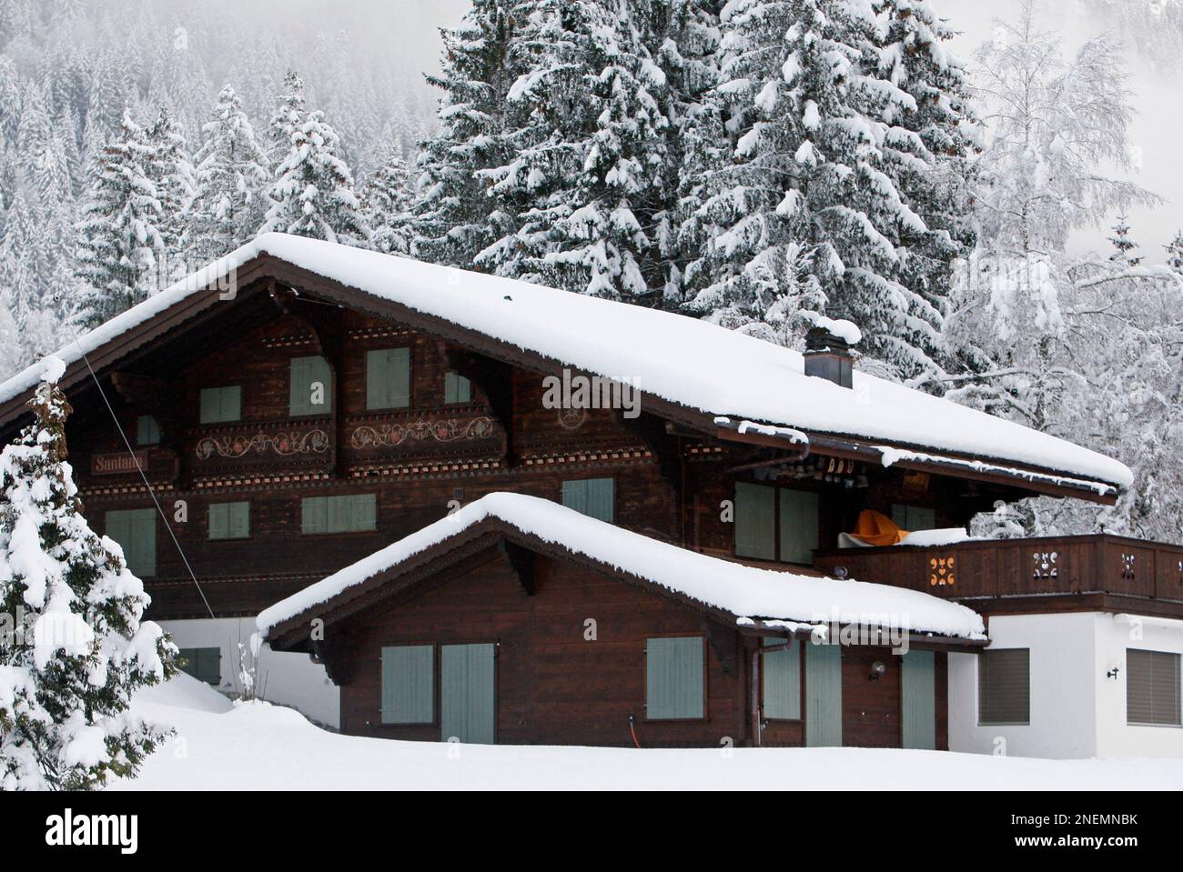 ADVANCE STORY SLUGGED SWITZERLAND-GSTAAD-GLANCE. The chalet of Prince ...
