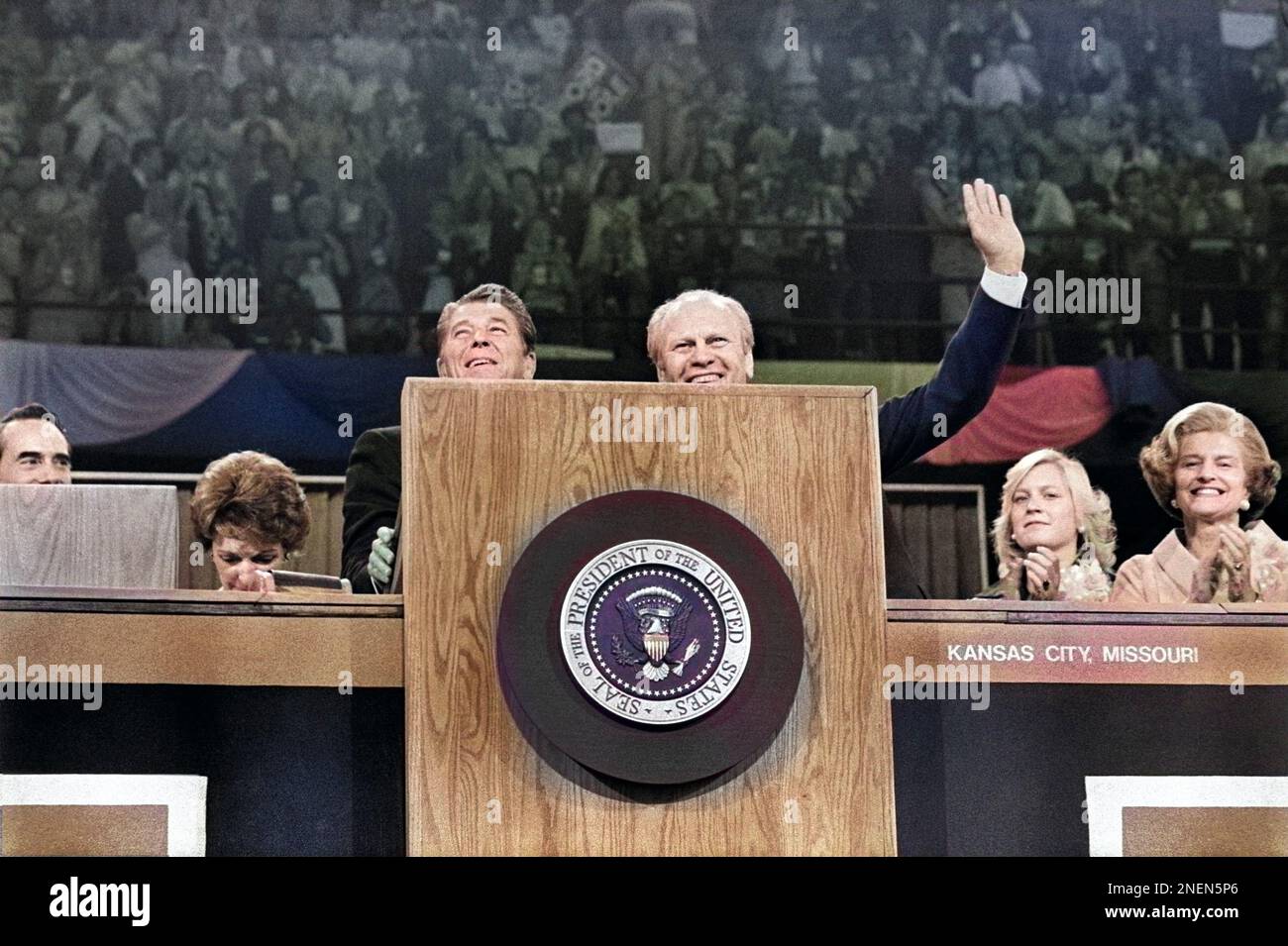 U.S. President Gerald Ford and former California Governor Ronald Reagan standing at Podium, Republican National Convention, Kansas City, Missouri, USA, John T. Bledsoe, U.S. News & World Report Magazine Photograph Collection, August 1976 Stock Photo