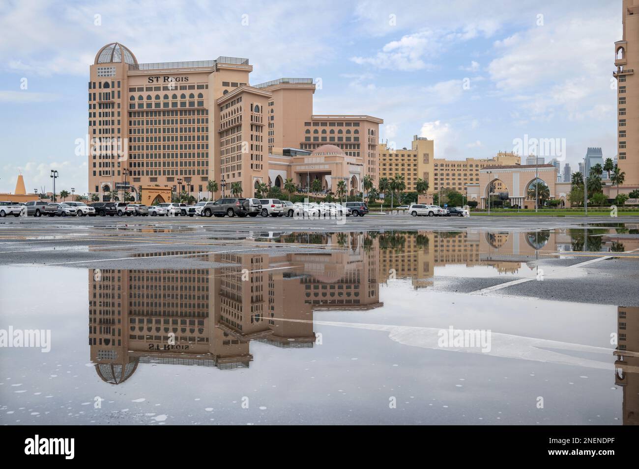 Al Gassar Resort hotel and St. Regis Doha hotel Stock Photo - Alamy