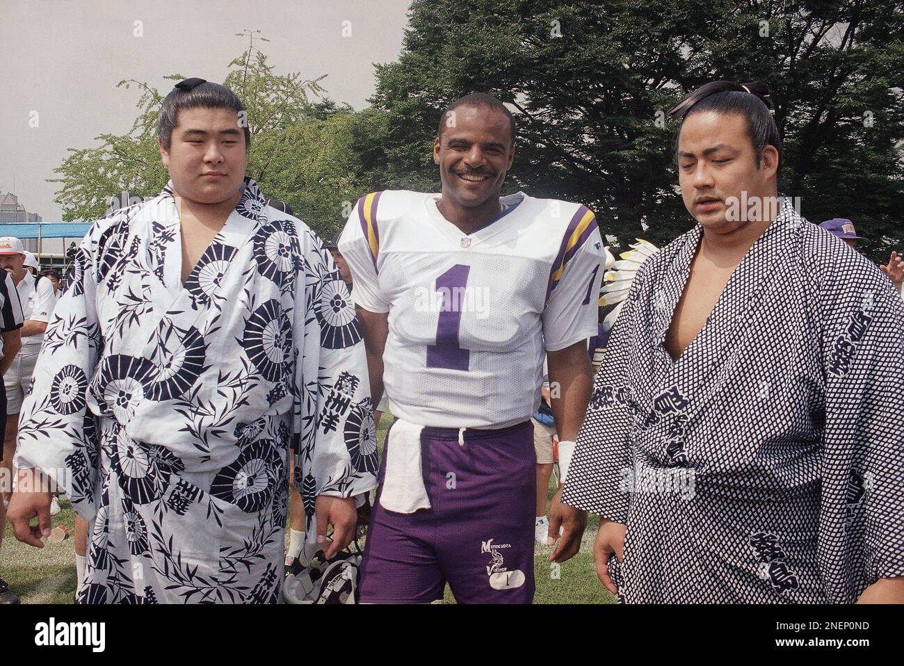 Warren Moon of the Minnesota Vikings Stock Photo - Alamy