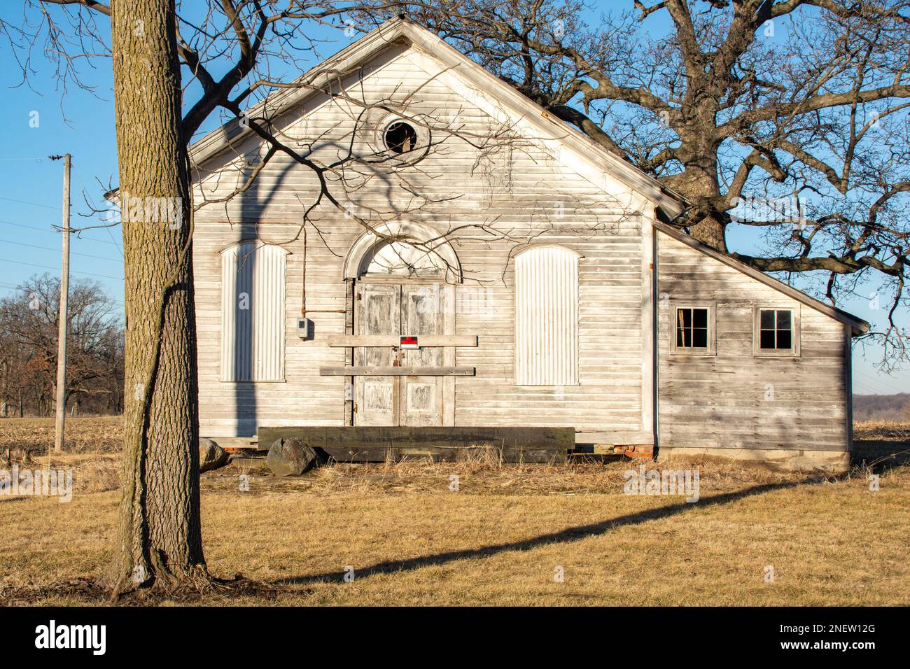 Abandoned one room schoolhouse in rural Bureau County, Illinois Stock ...